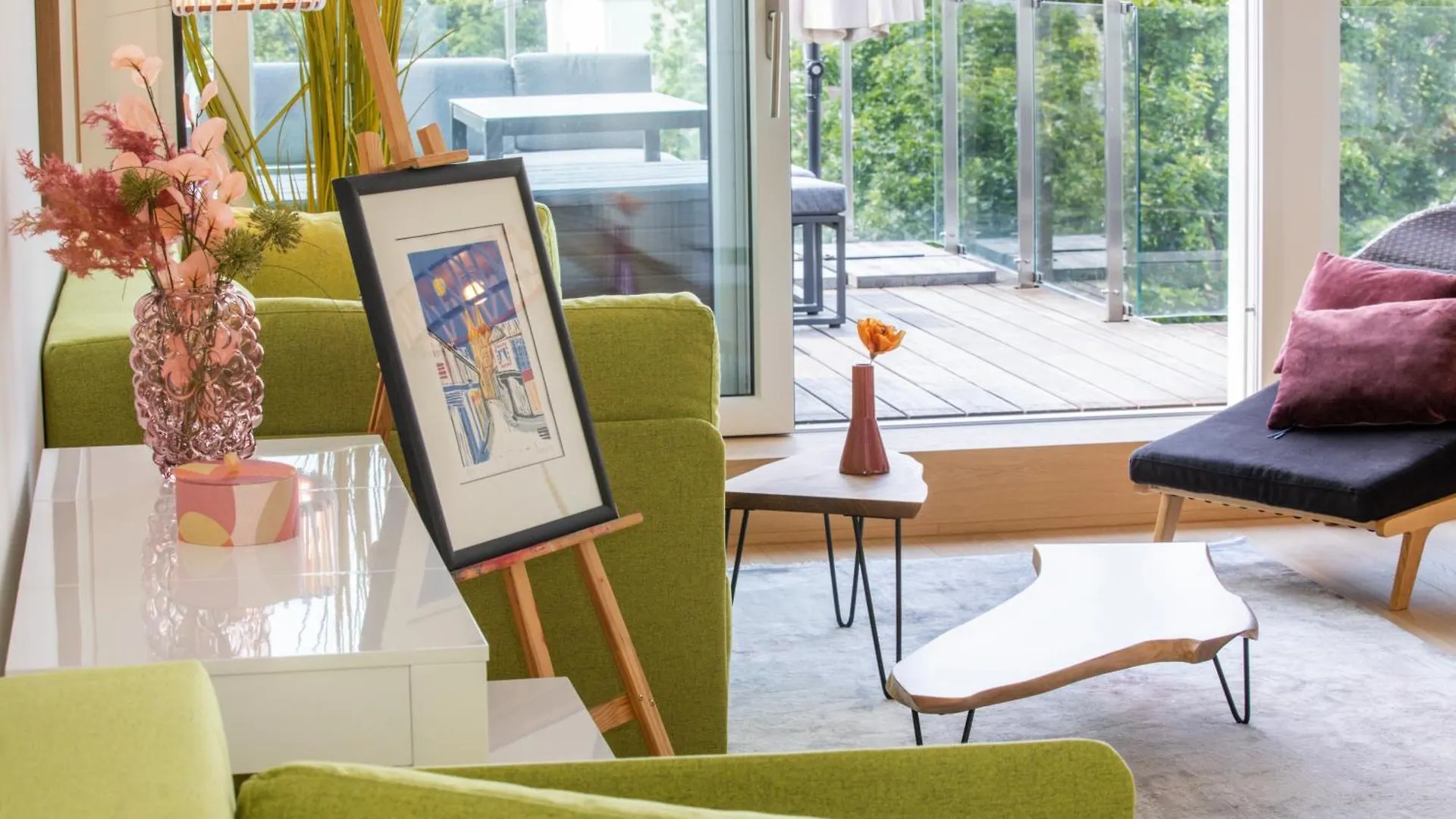 Skyline Apartment Mit Terrasse Close To Lakes Vienna