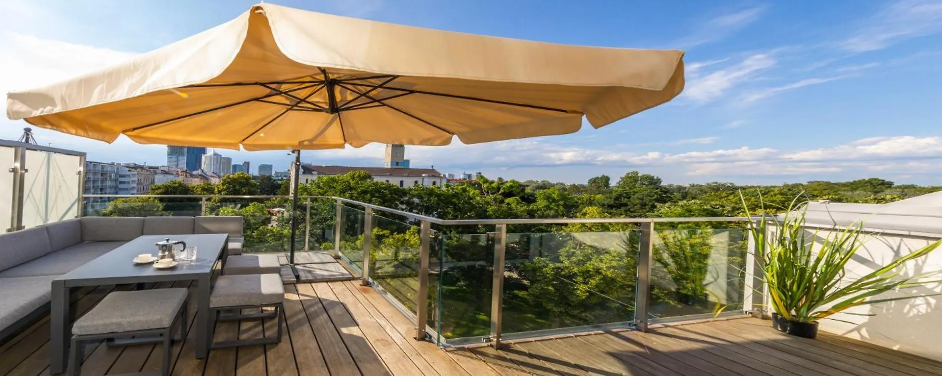 Skyline Apartment Mit Terrasse Close To Lakes Vienna 0*,  Austria