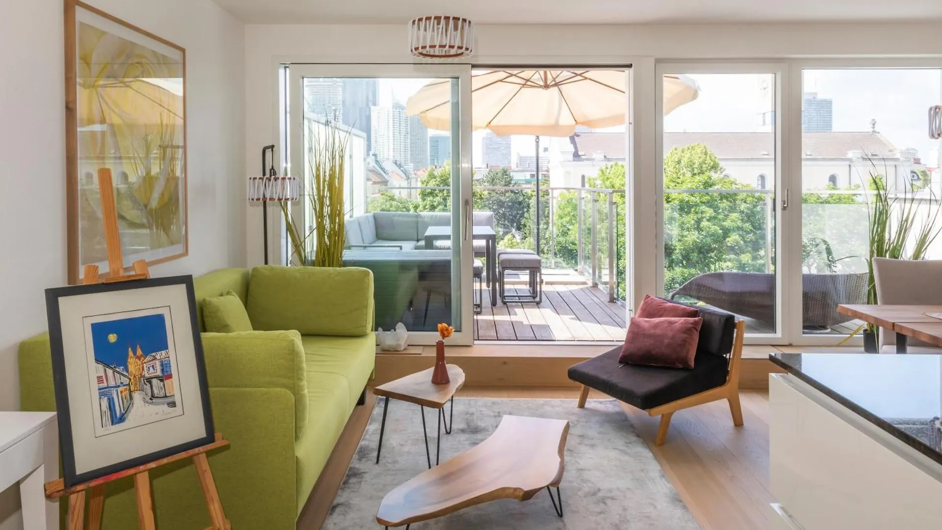 Skyline Apartment Mit Terrasse Close To Lakes Vienna